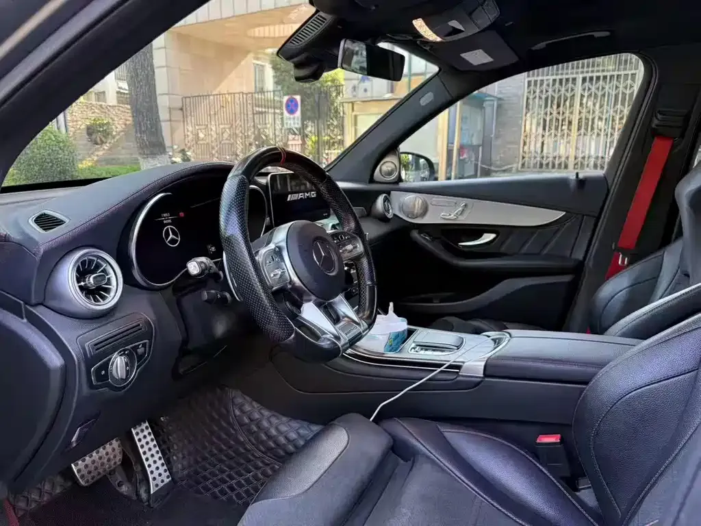 Mercedes-Benz GLC AMG — фото 6