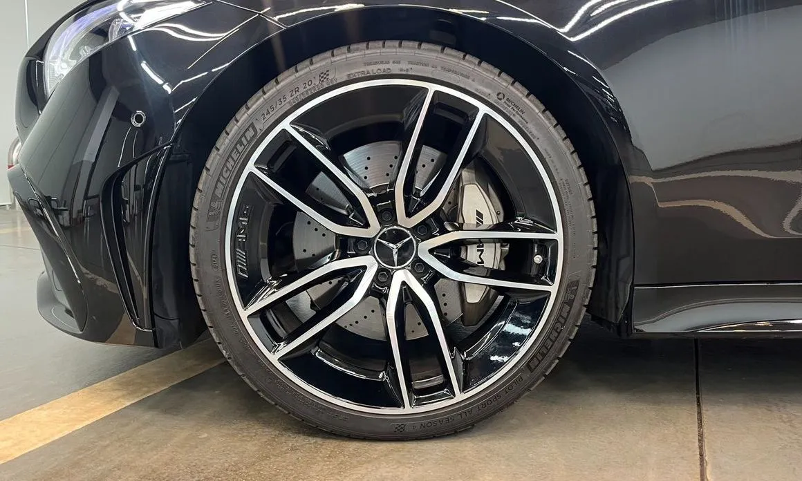 Mercedes-Benz CLS-Class — фото 10