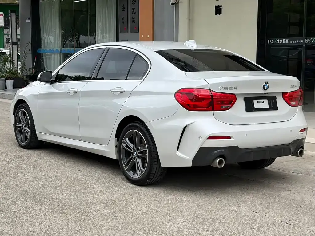 BMW 1 Series — фото 10