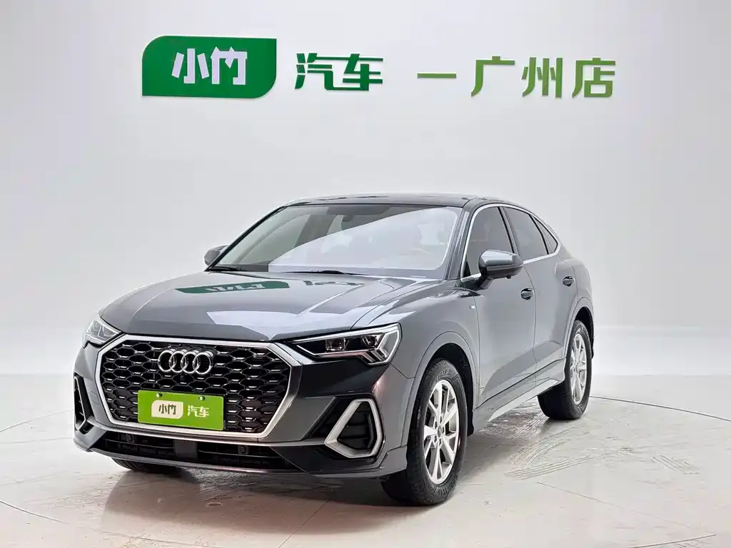 Audi Q3 Sportback — фото 1