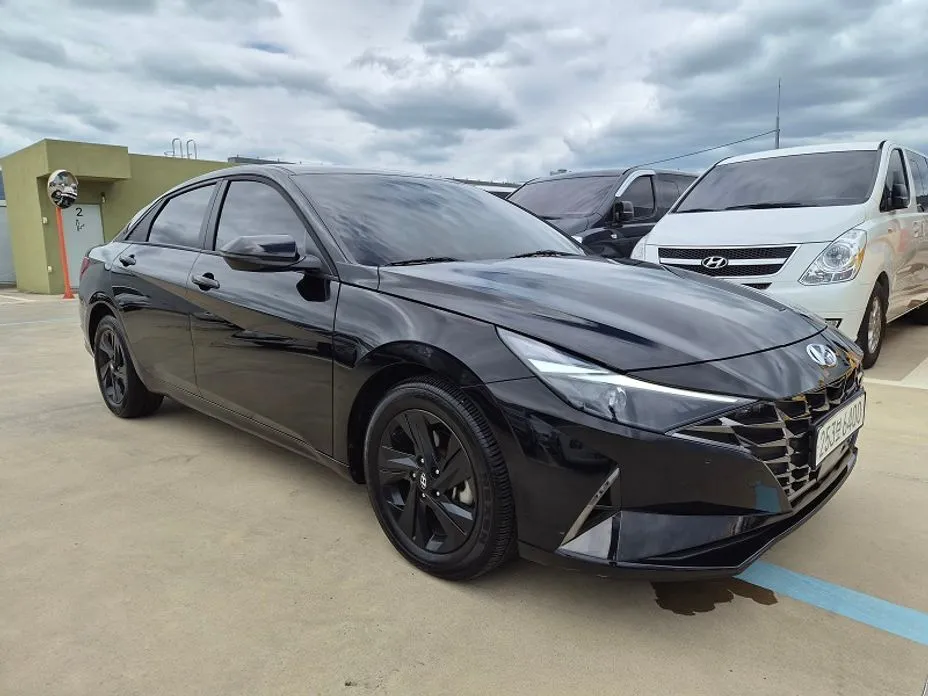 Hyundai AVANTE — фото 4