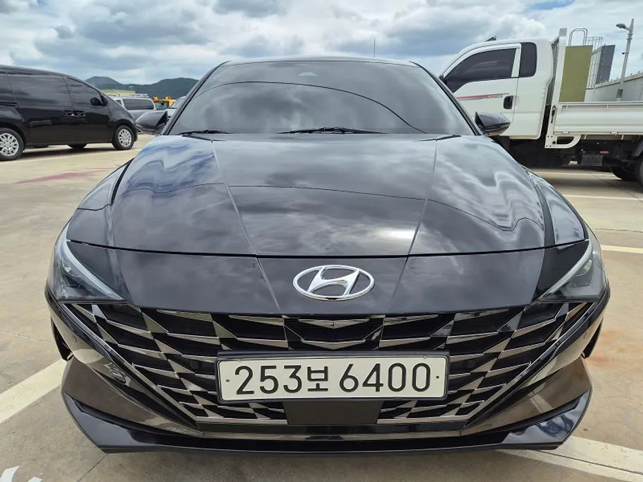 Hyundai AVANTE — фото 9