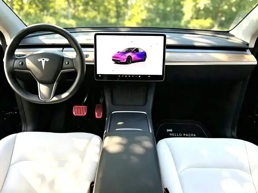 Tesla Model Y — фото 2
