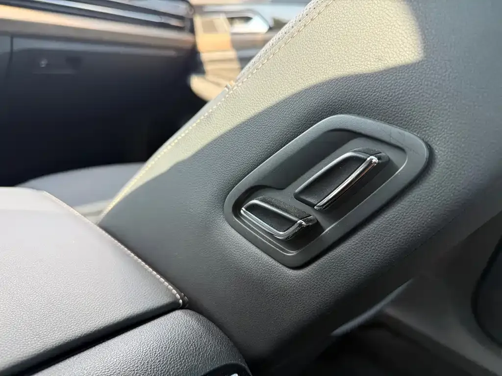 Volkswagen Passat — фото 7