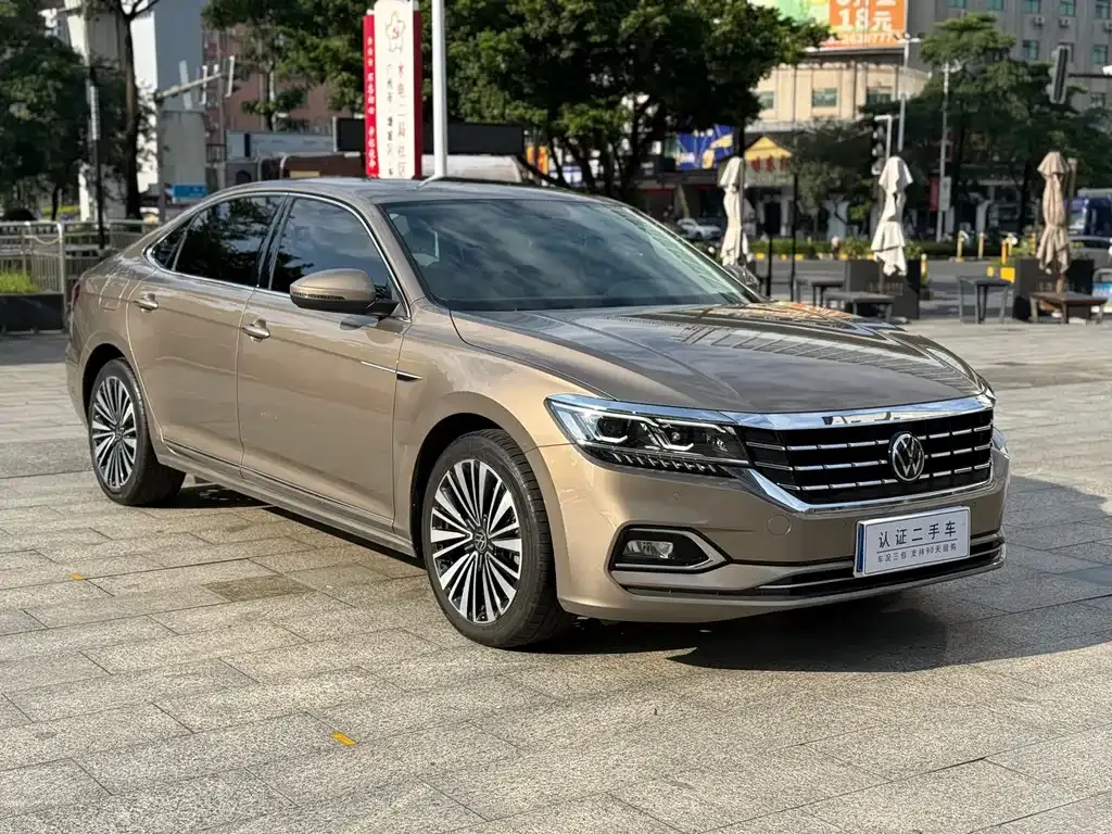 Volkswagen Passat — фото 3