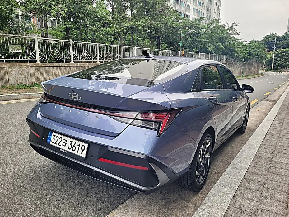 Hyundai AVANTE — фото 5
