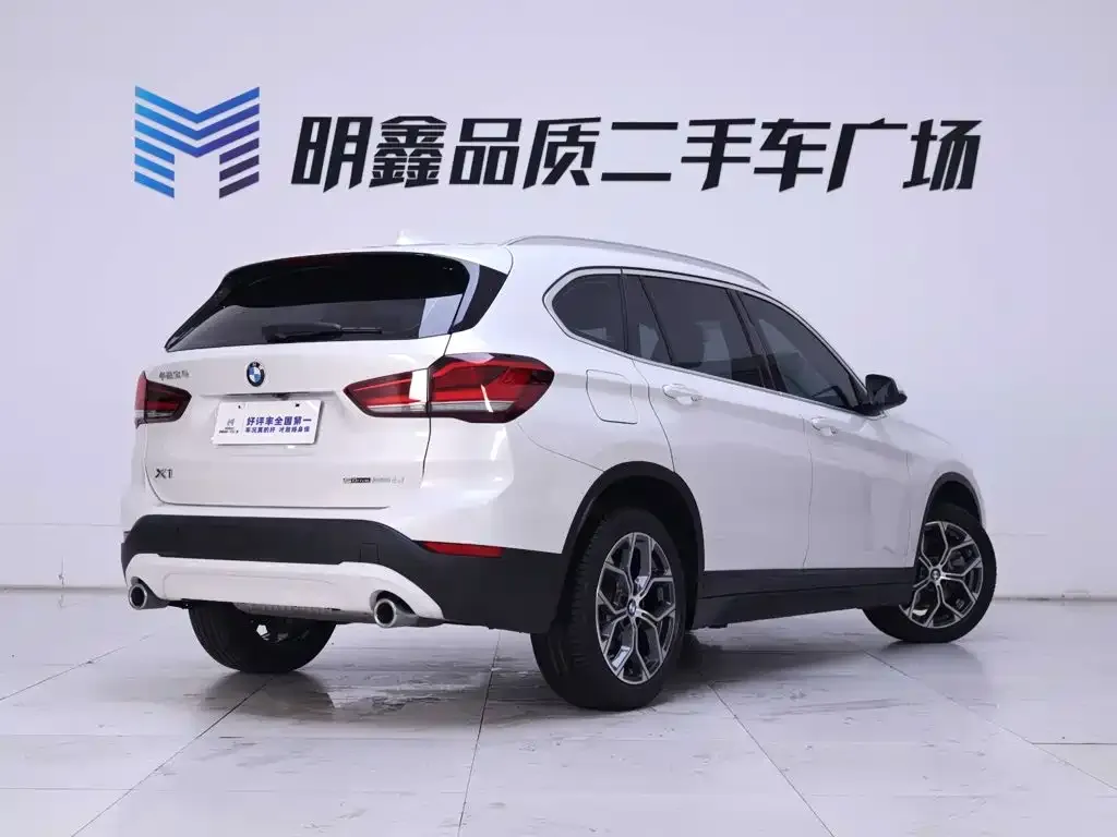 BMW X1 — фото 2