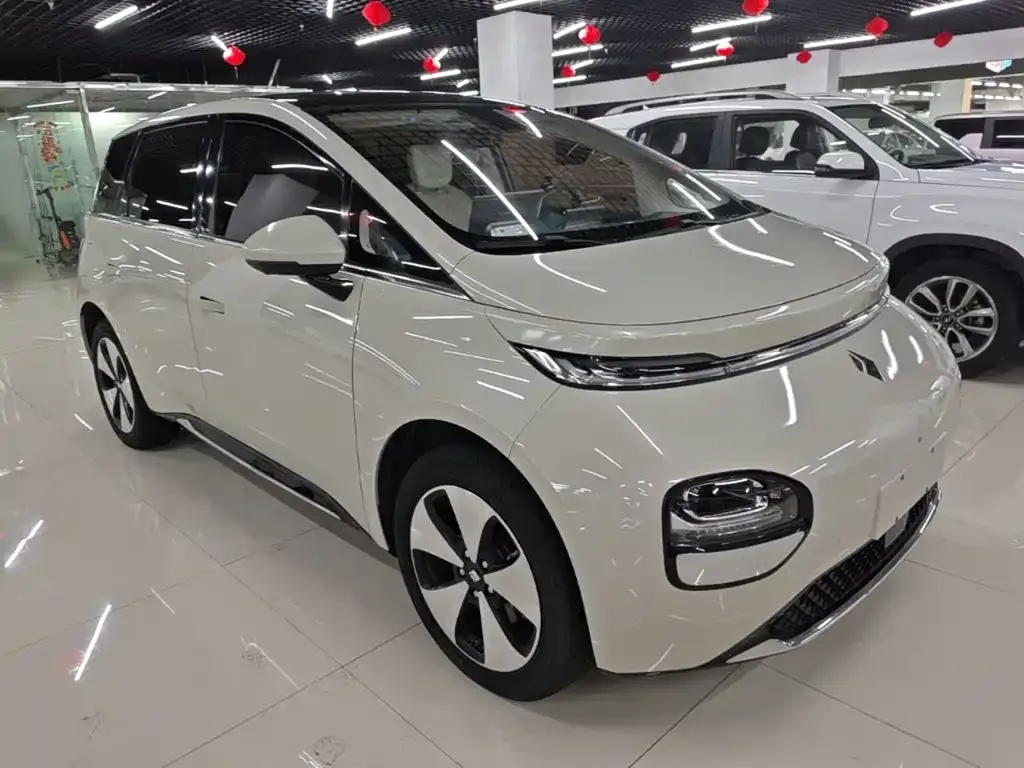 Baojun Yunduo — фото 3