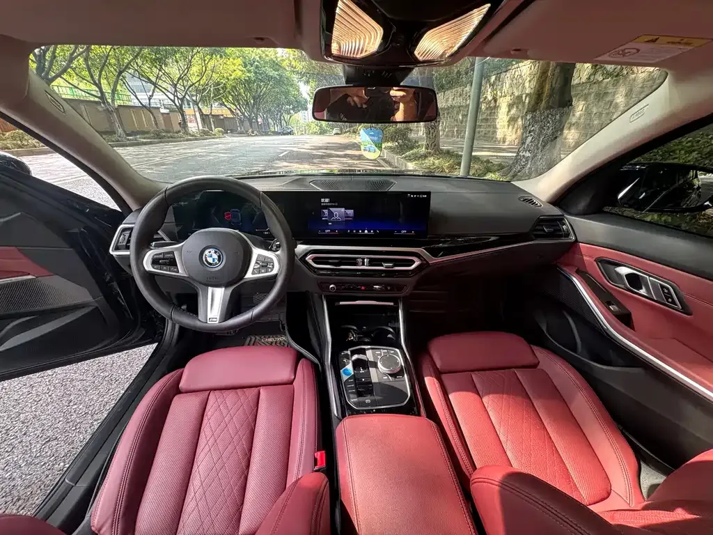 BMW i3 — фото 5