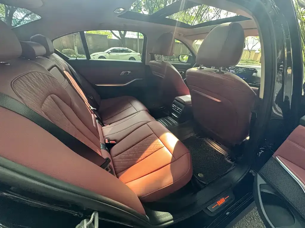 BMW i3 — фото 9