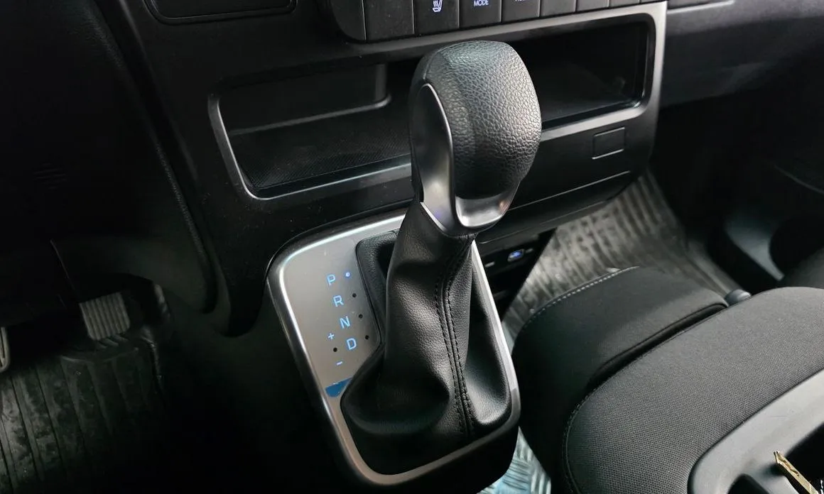 Hyundai Staria — фото 4