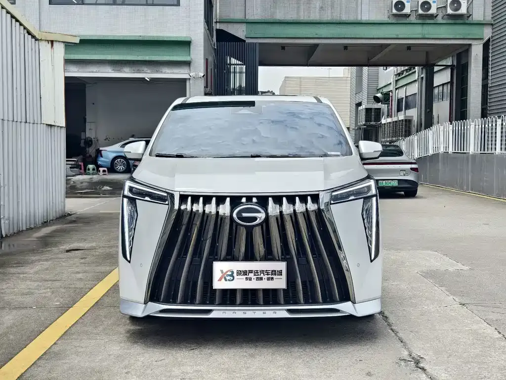 GAC Motor Trumpchi M8 — фото 8