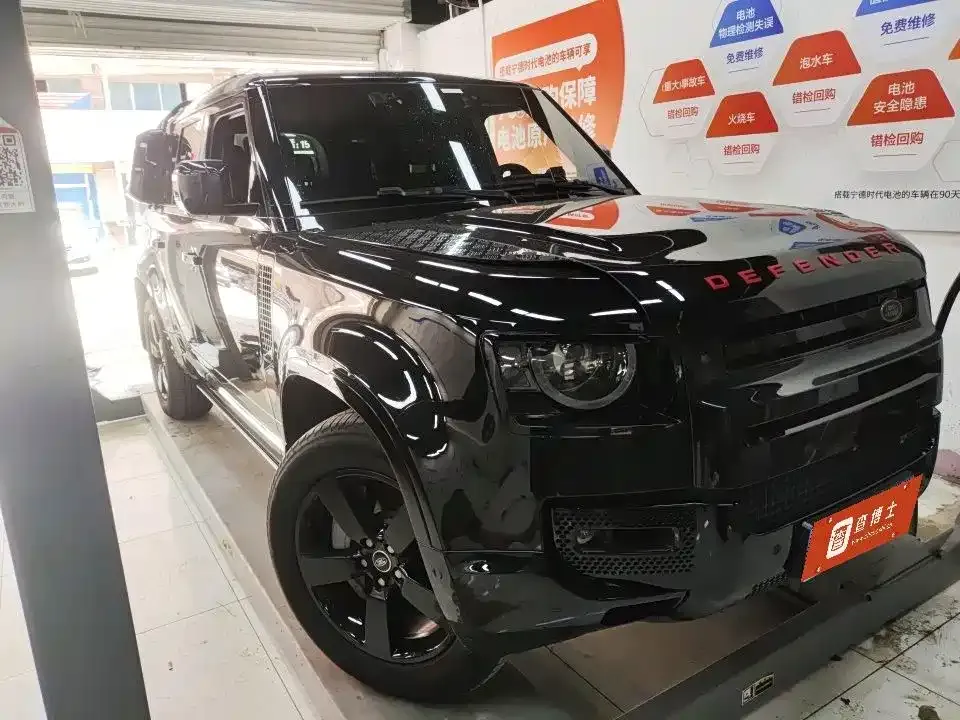 Land Rover Defender — фото 8