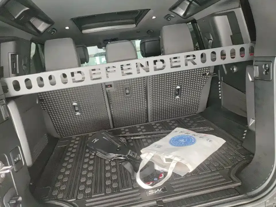 Land Rover Defender — фото 6