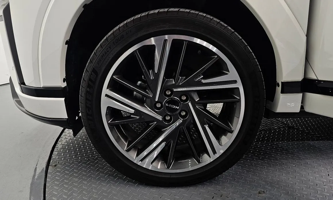 KG Mobility (Ssangyong) Actyon — фото 10