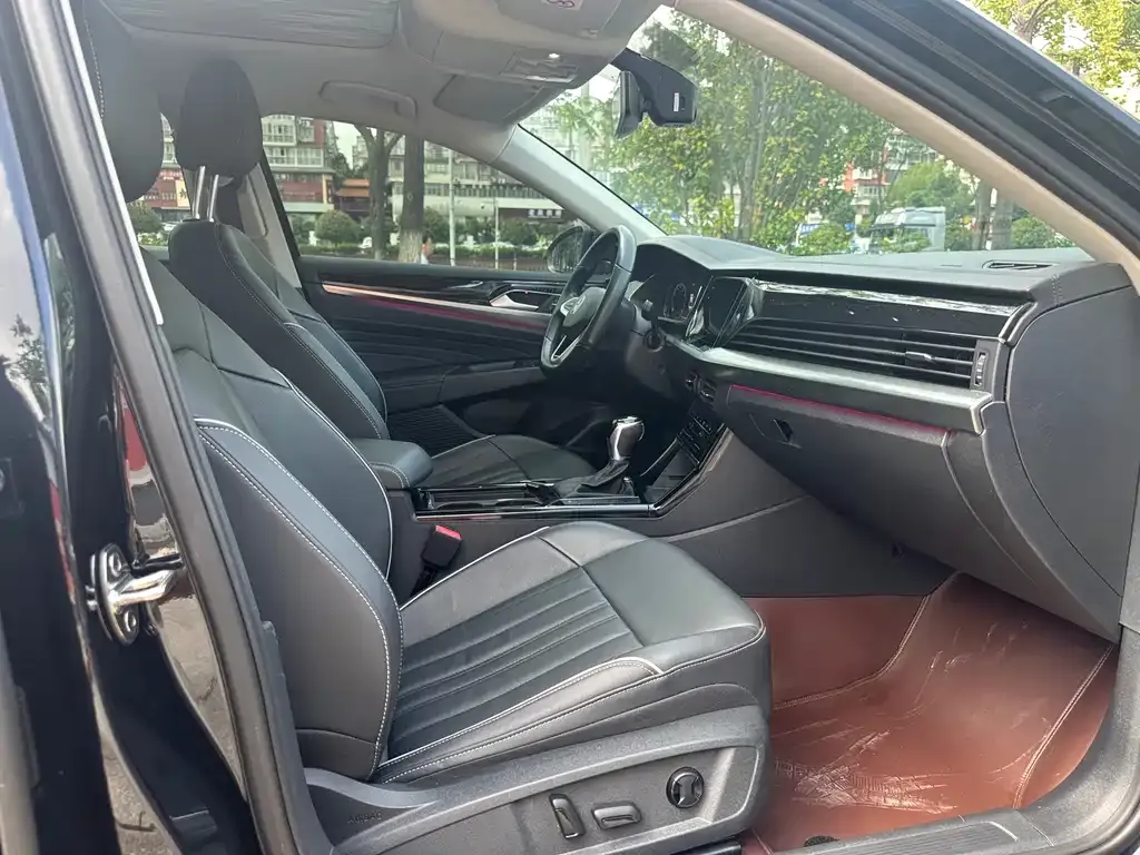 Volkswagen Passat — фото 3