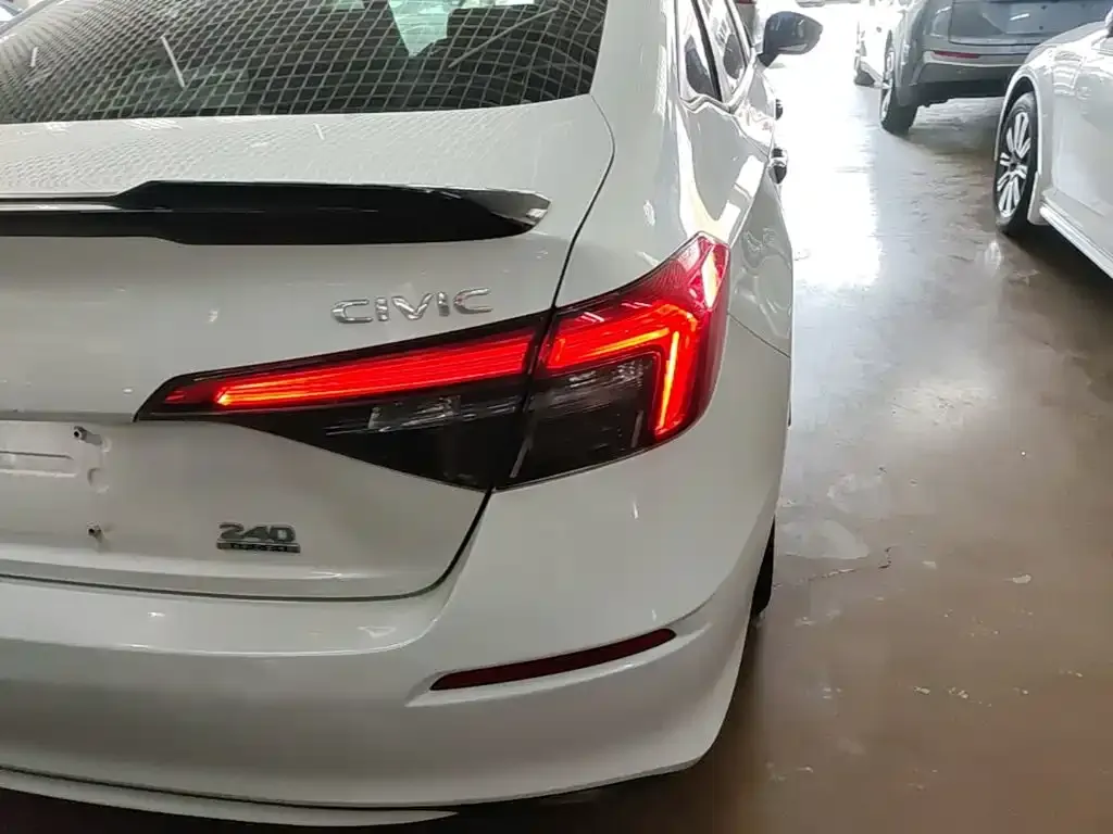 Honda Civic — фото 9