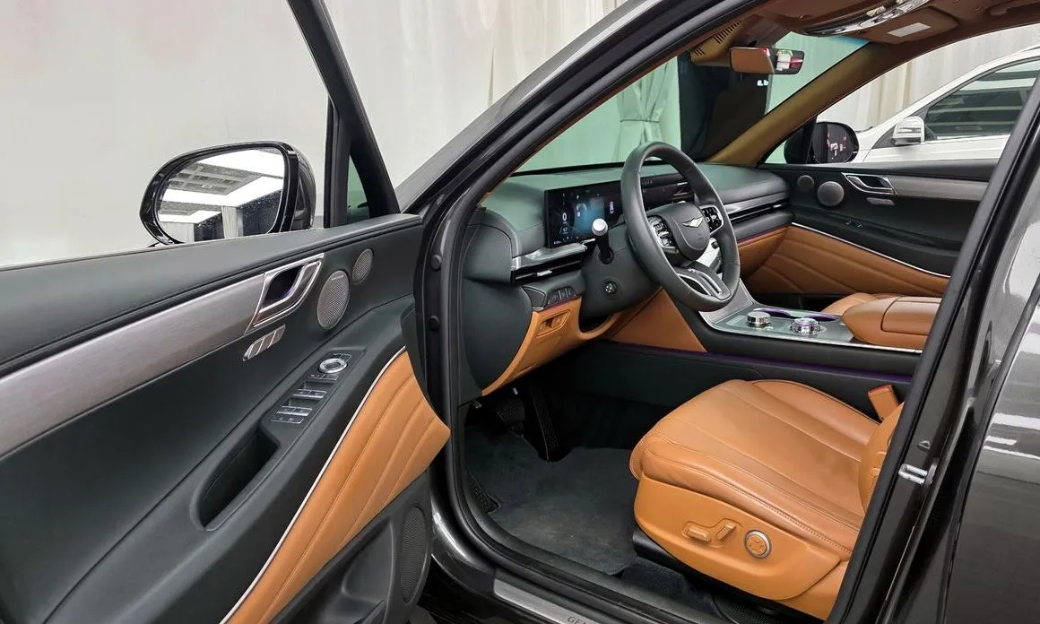 Genesis GV80 — фото 10