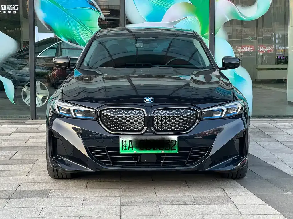 BMW i3 — фото 5