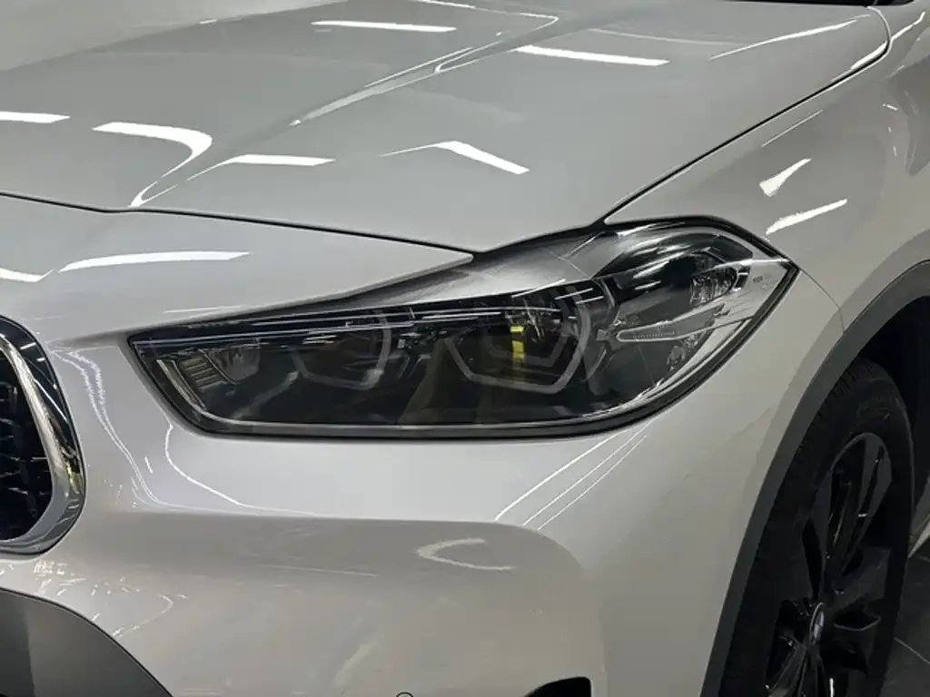 BMW X2 — фото 10