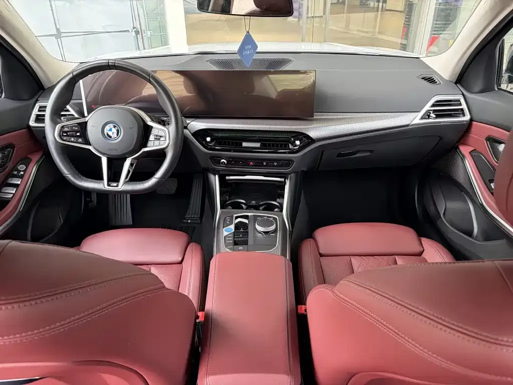 BMW i3 — фото 9