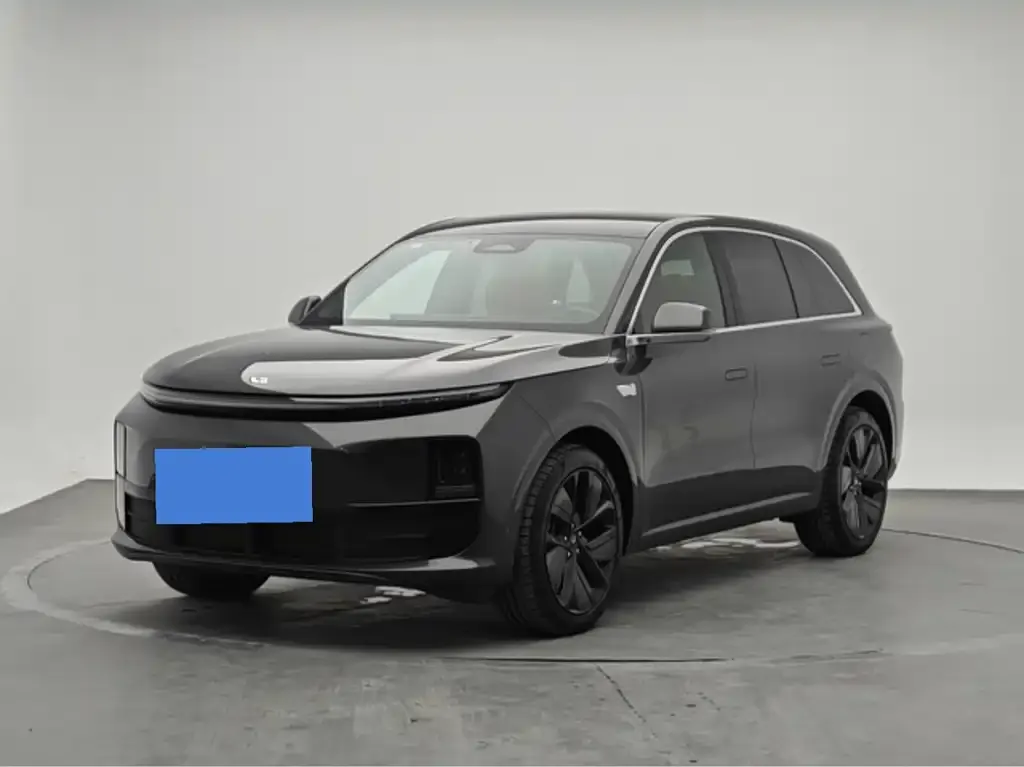 Li Auto L6 Pro 1