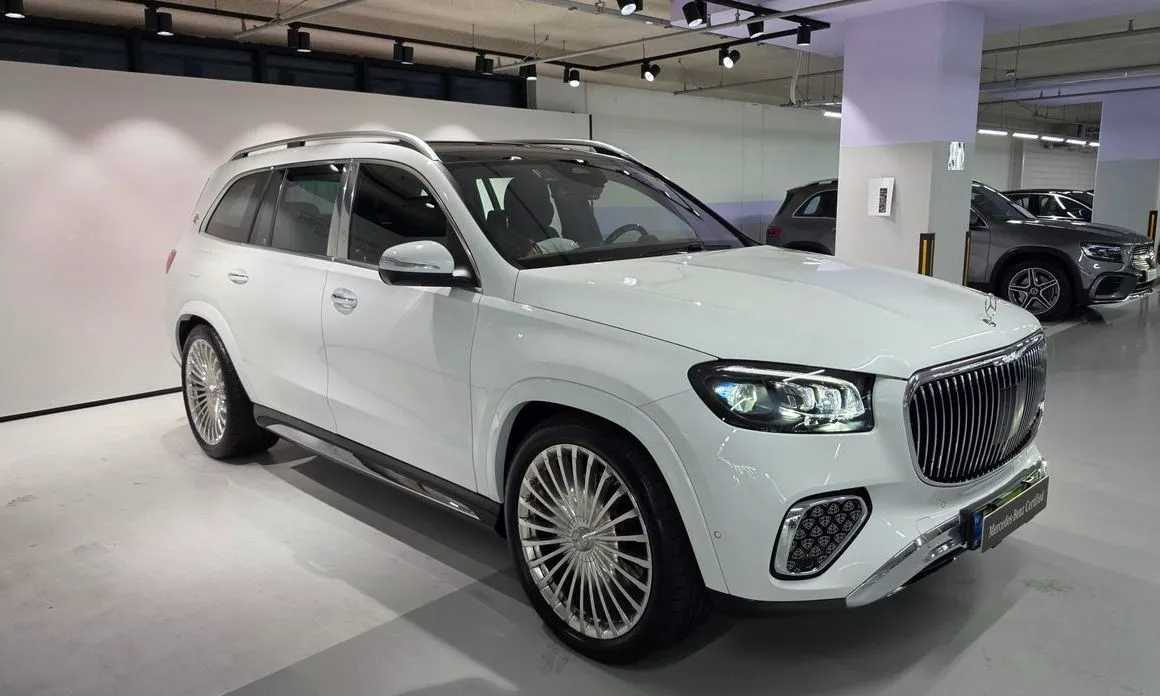 Mercedes-Benz GLS-Class — фото 8
