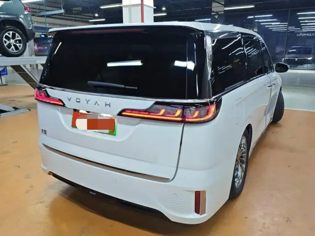 VOYAH Dreamer — фото 7