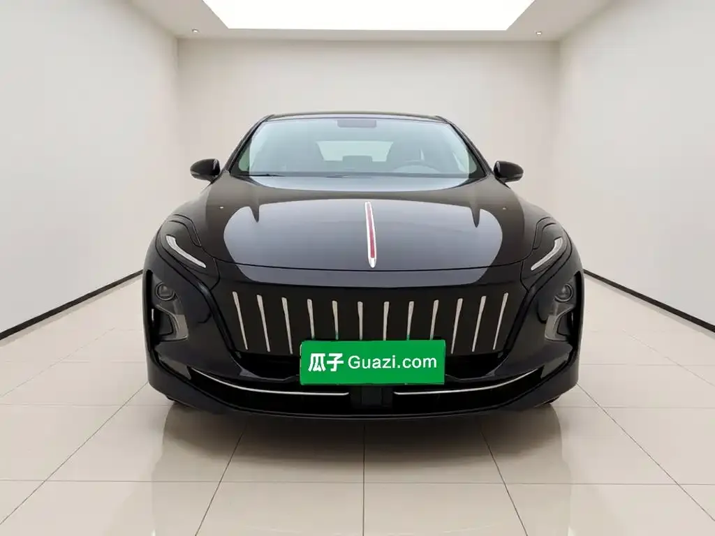 Hongqi E-QM5 — фото 4