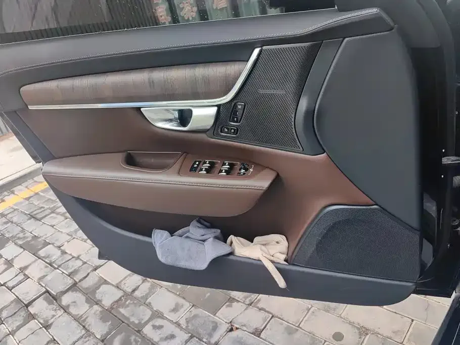 Volvo S90 — фото 3
