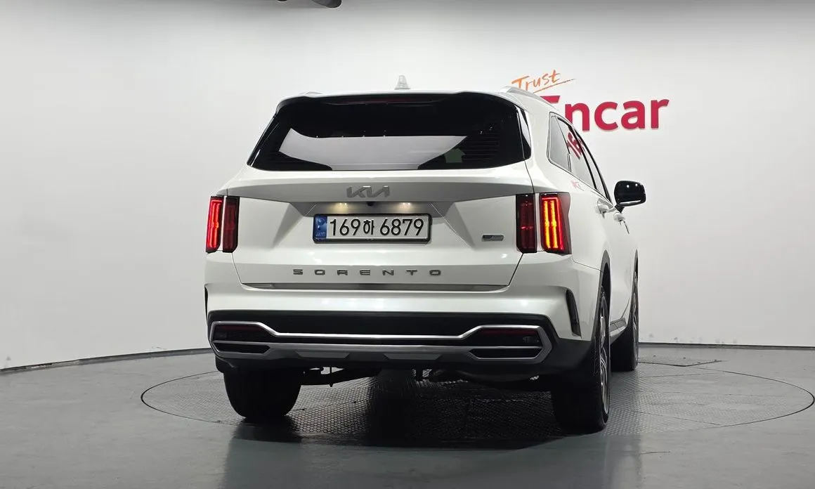 Kia Sorento — фото 3