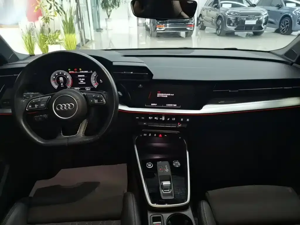 Audi A3 — фото 3