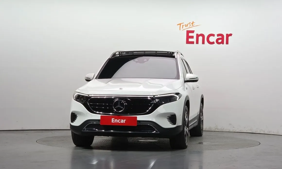 Mercedes-Benz EQB — фото 2