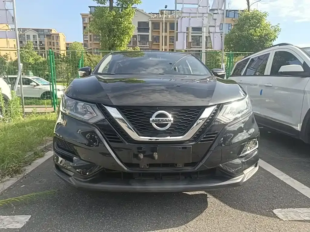 Nissan Qashqai — фото 3