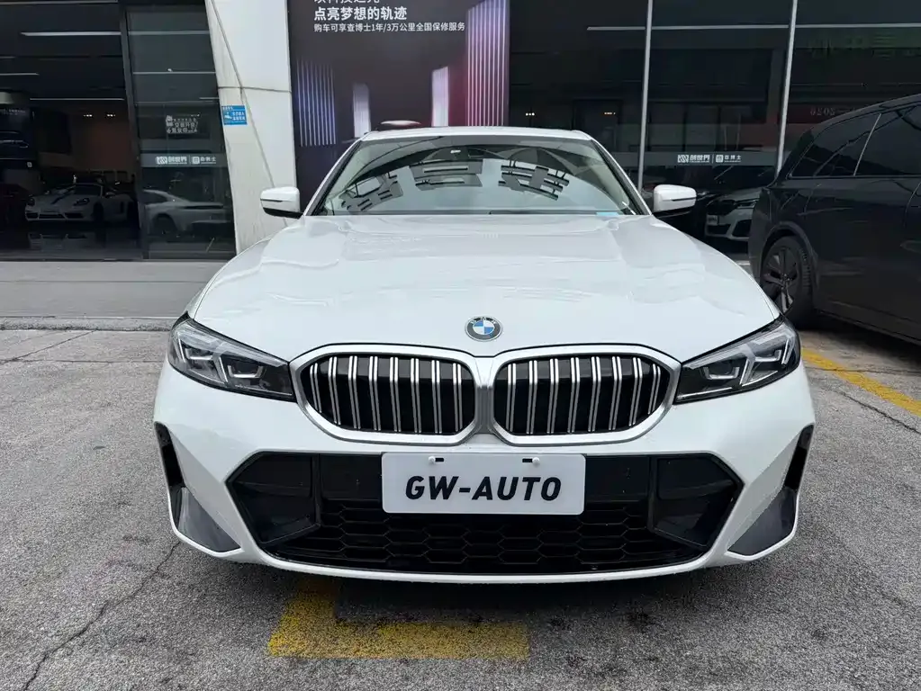 BMW 3 Series — фото 1
