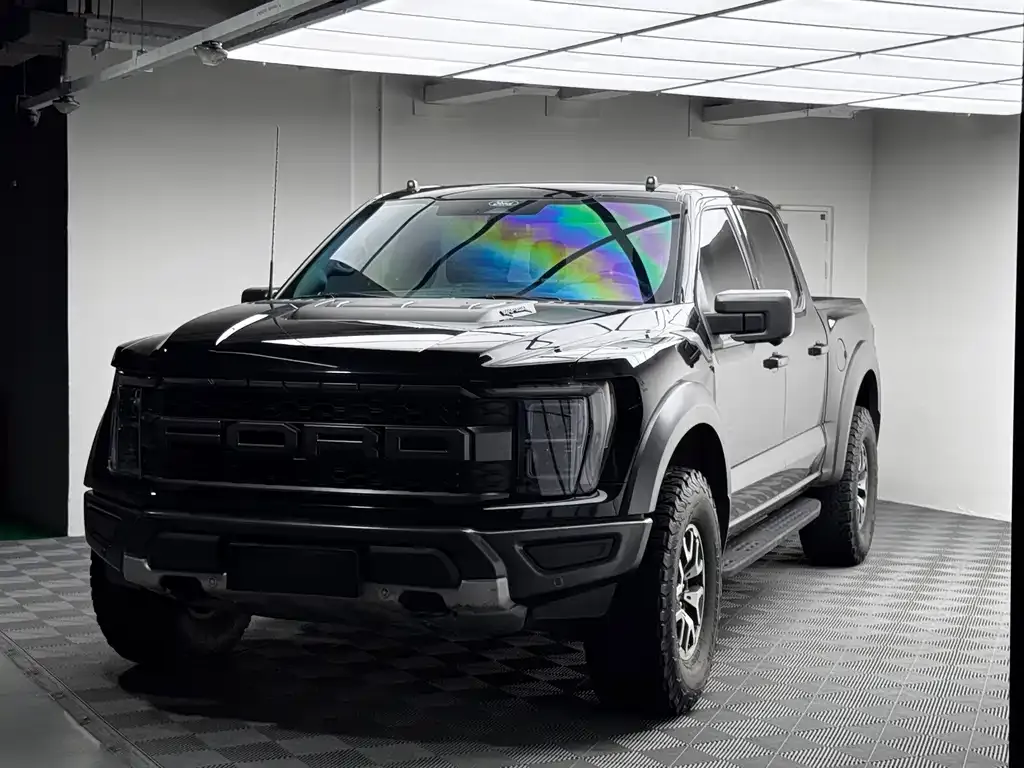 Ford F-150 Raptor — фото 1