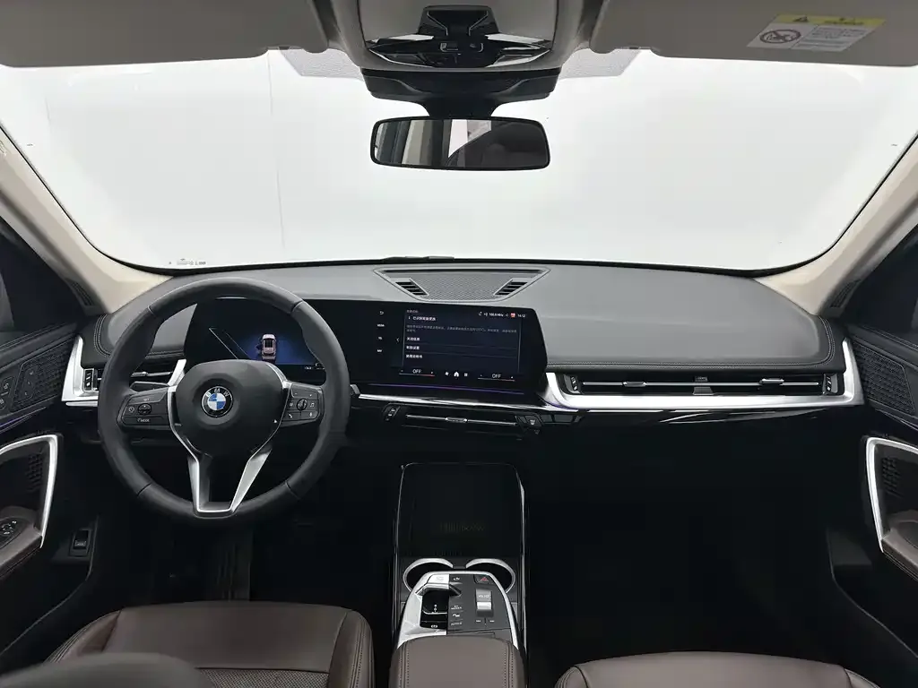 BMW X1 — фото 4