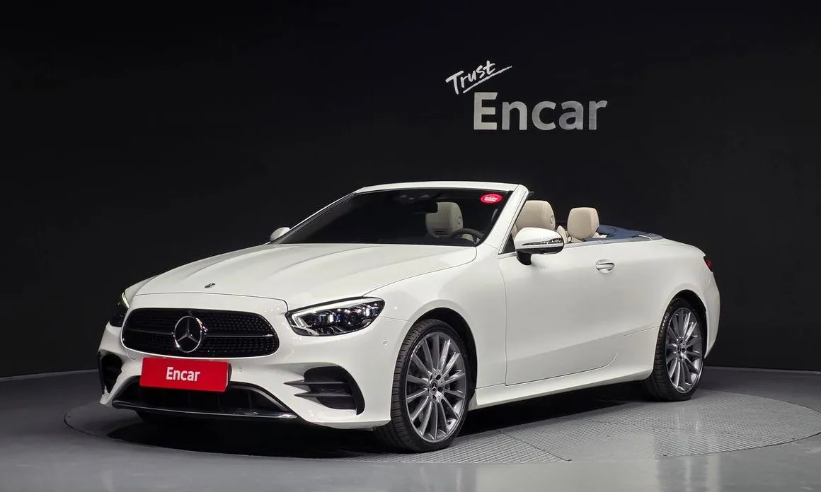 Mercedes-Benz E-Class — фото 1