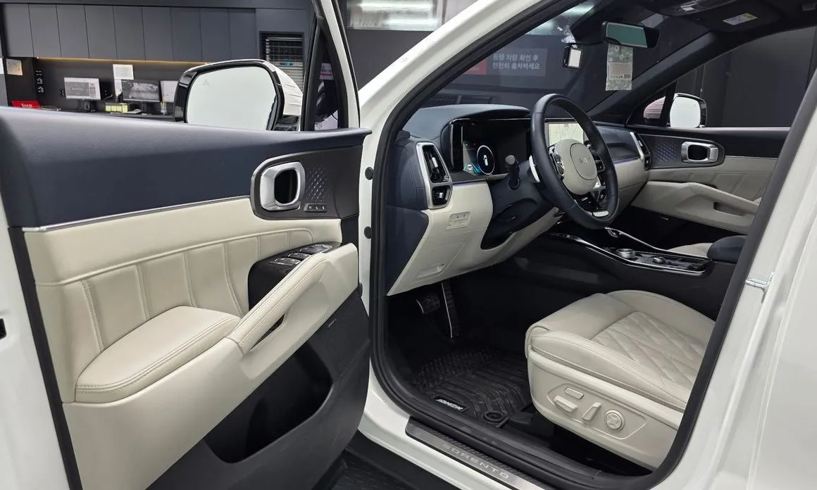 Kia Sorento — фото 9