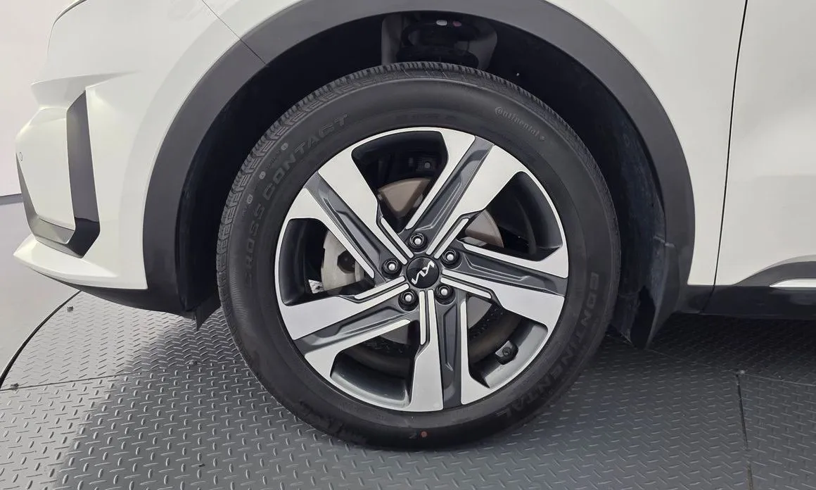 Kia Sorento — фото 8