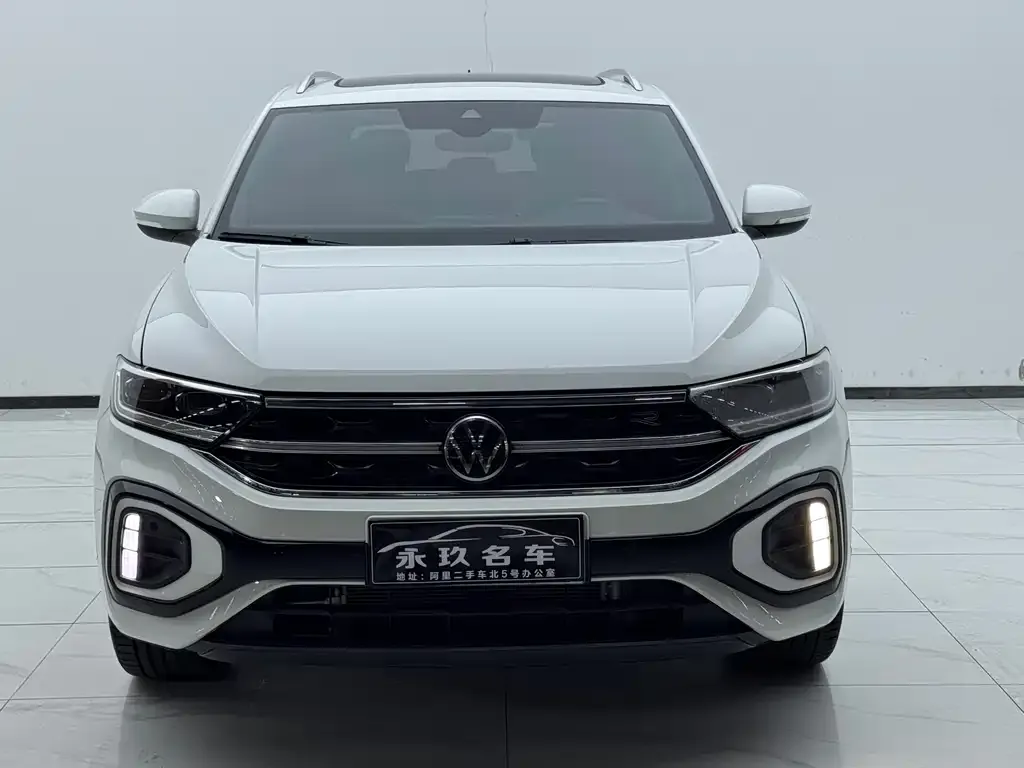 Volkswagen T-Roc — фото 3