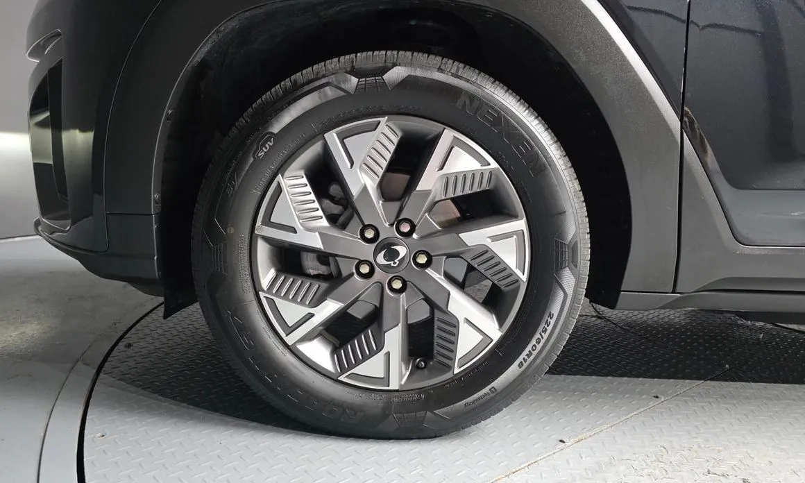 KG Mobility (Ssangyong) Torres — фото 9