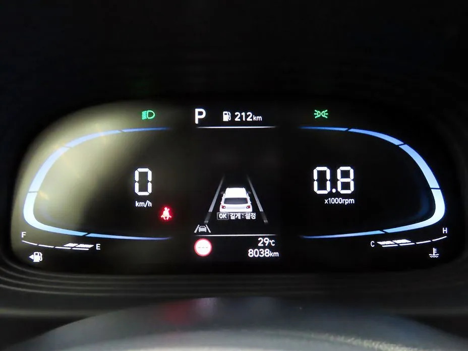 Hyundai Venue — фото 2