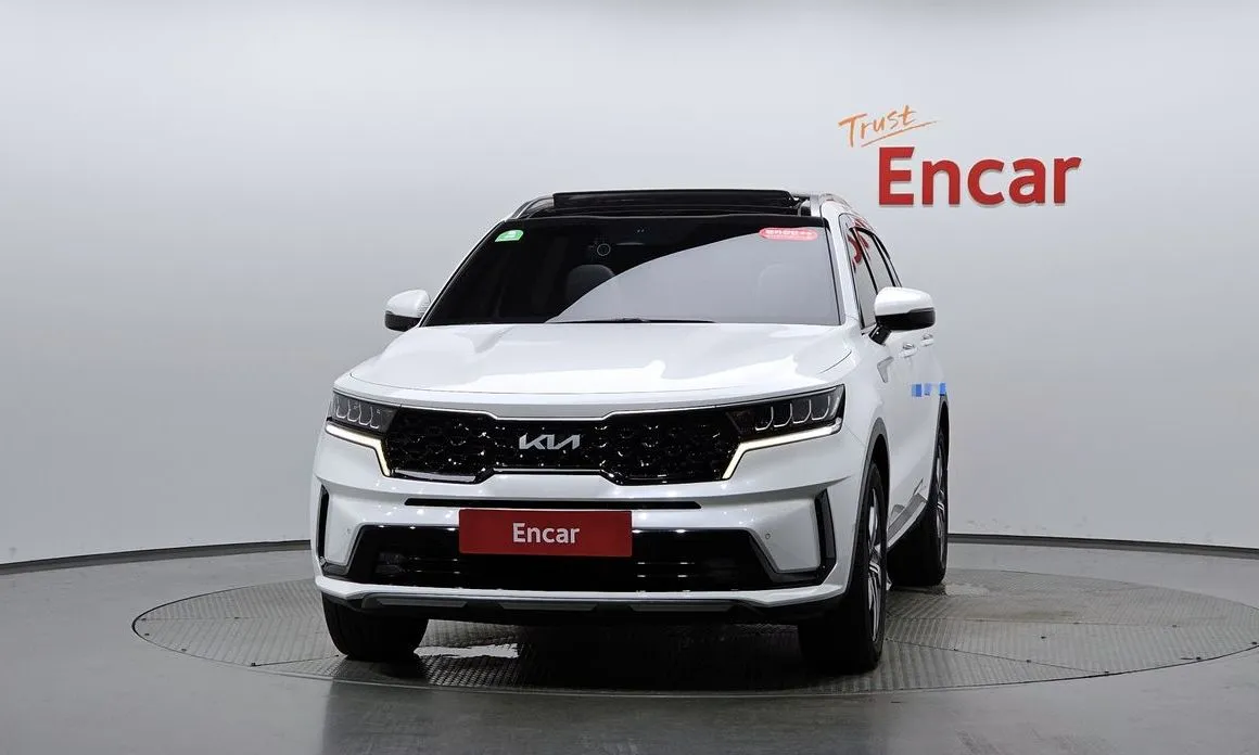 Kia Sorento — фото 7