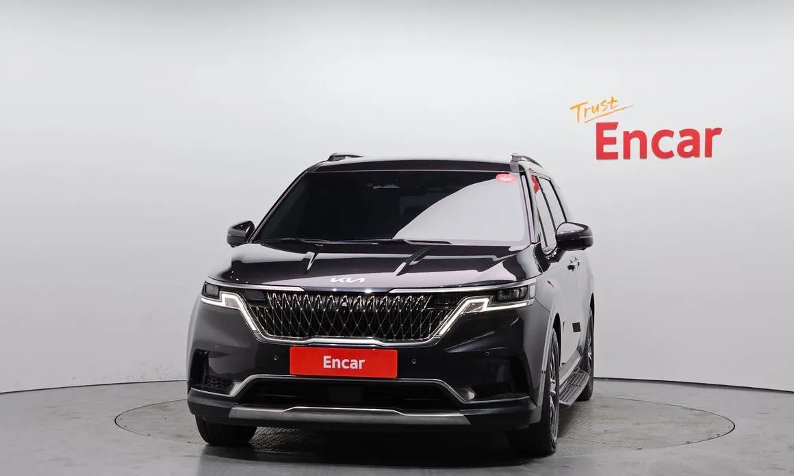 Kia Carnival — фото 4