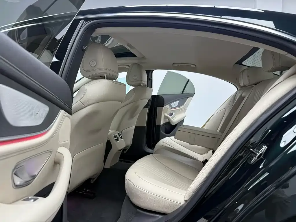 Mercedes-Benz CLS — фото 7