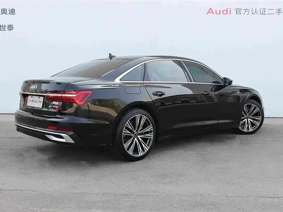 Audi A6L — фото 8