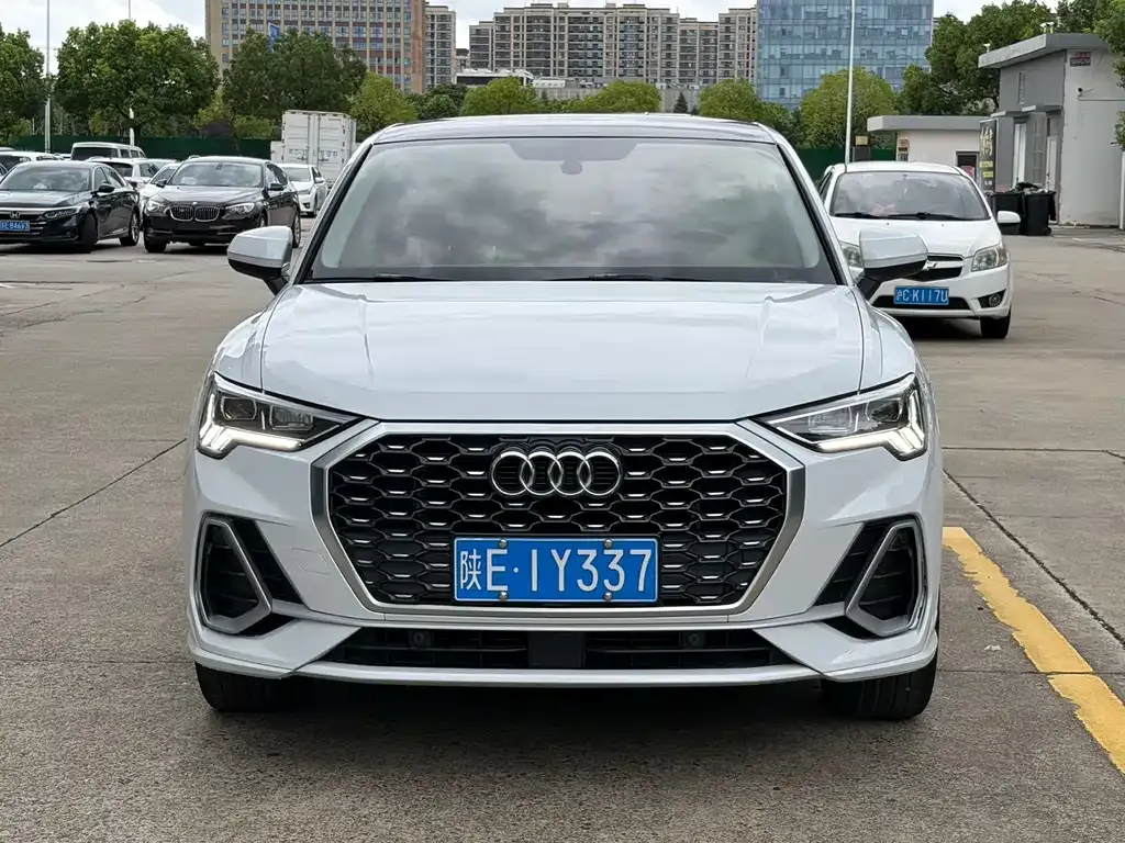 Audi Q3 Sportback — фото 4