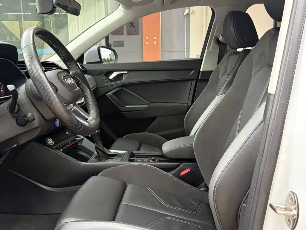 Audi Q3 Sportback — фото 5