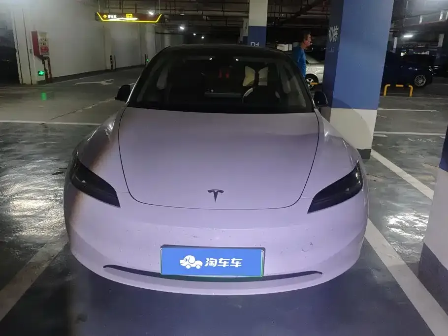Tesla Model 3 — фото 3